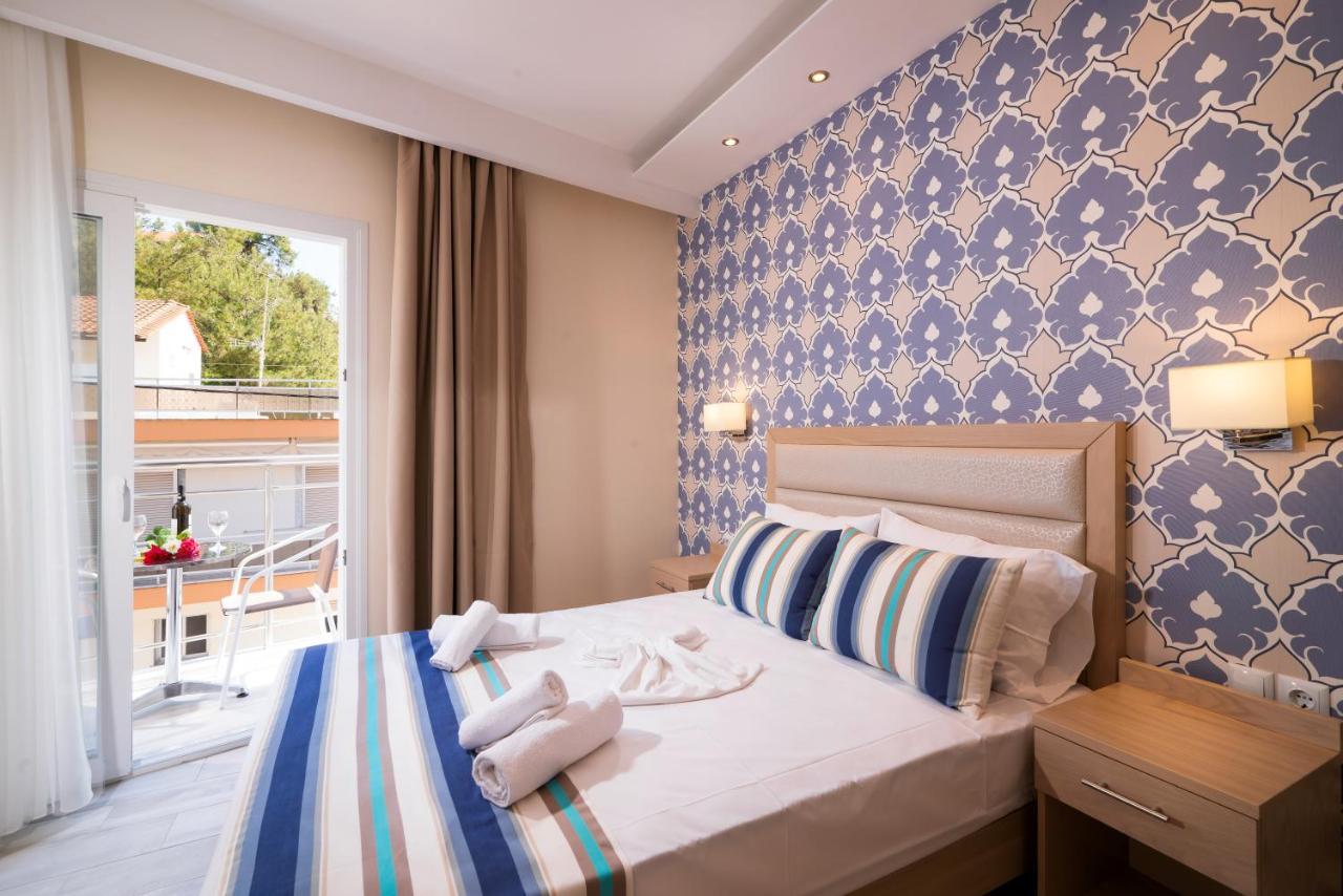 Star Bay Luxury Aparthotel Limenaria  Exterior photo